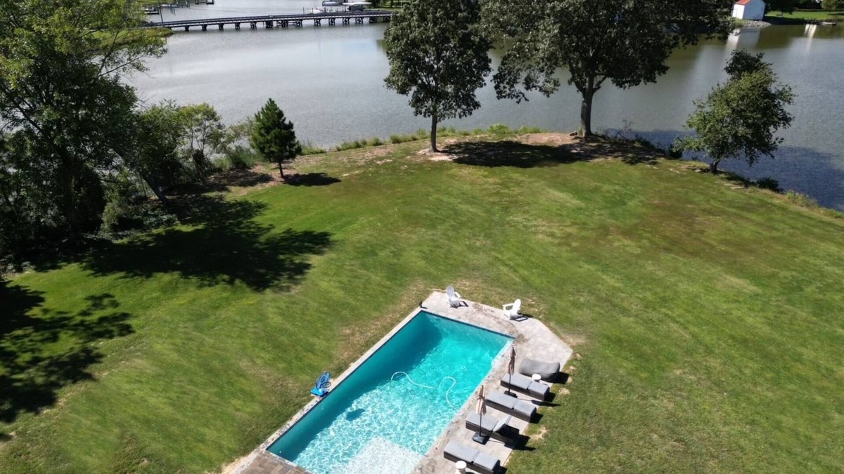 Unionville House | Minutes from Downtown St. Michaels | Pool | Pickle Ball Court | Private Dock | K