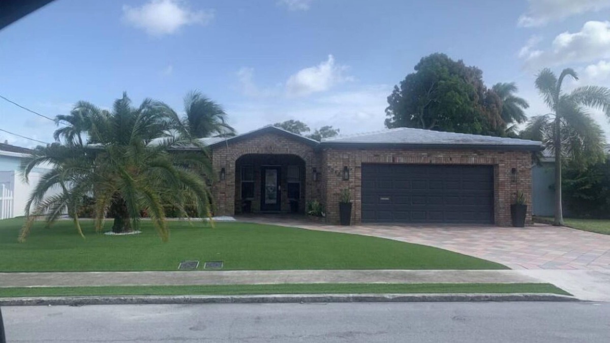 South New River Isles House | Minutes to Downtown, Las Olas shopping & beach. Private dock with ocean access.