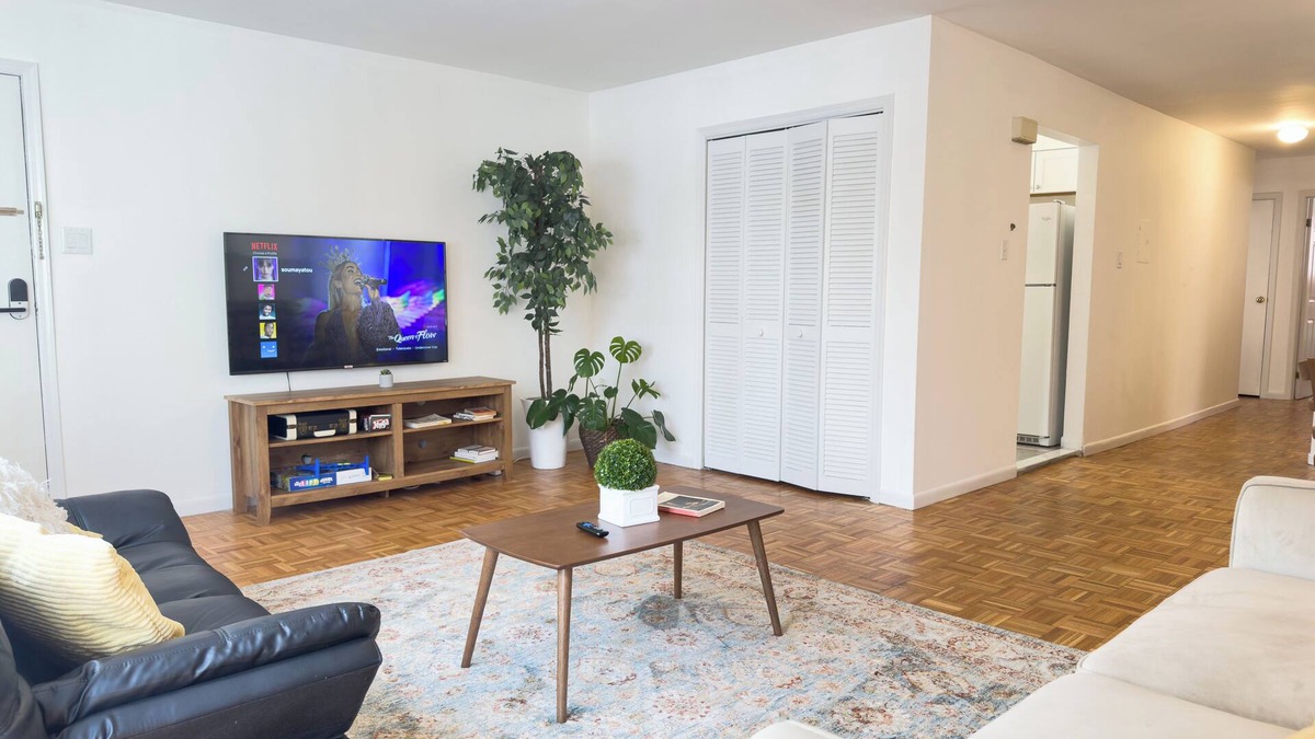 West New York Apartment | Minutes to NYC convenient and spacious