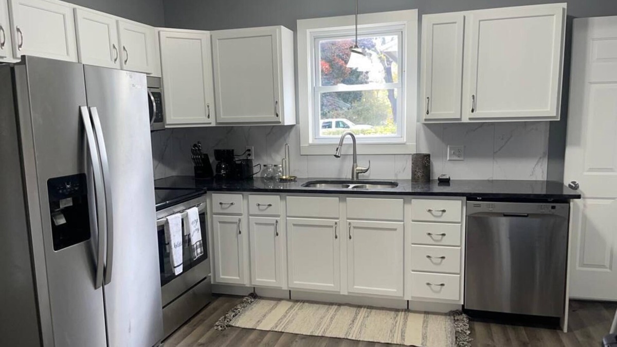 Anoka House | Miracle house, family friendly and a home away from home