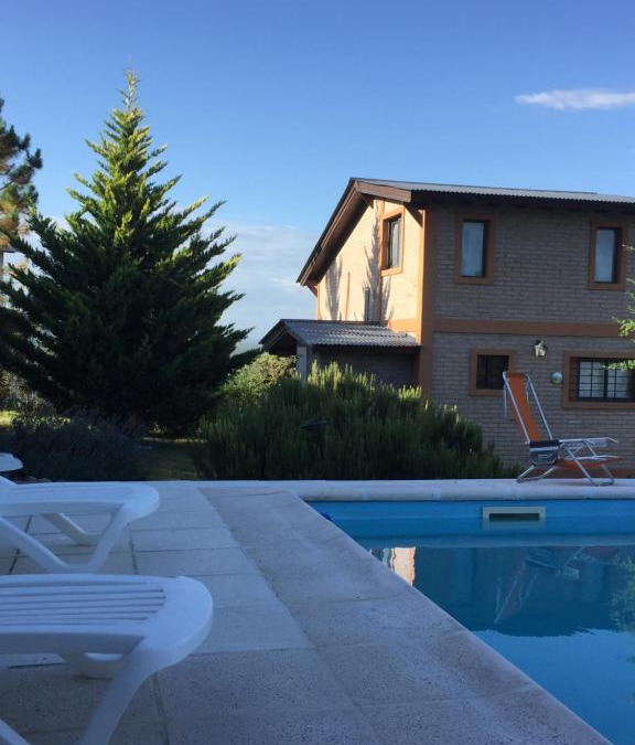 Villa General Belgrano Ski Chalet | MiraSierras -casas vacacionales-