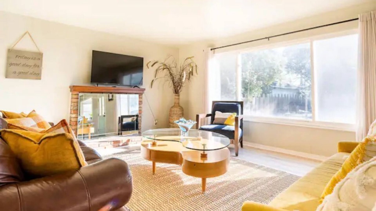 Yuba City House | Misha’s HunnHaven