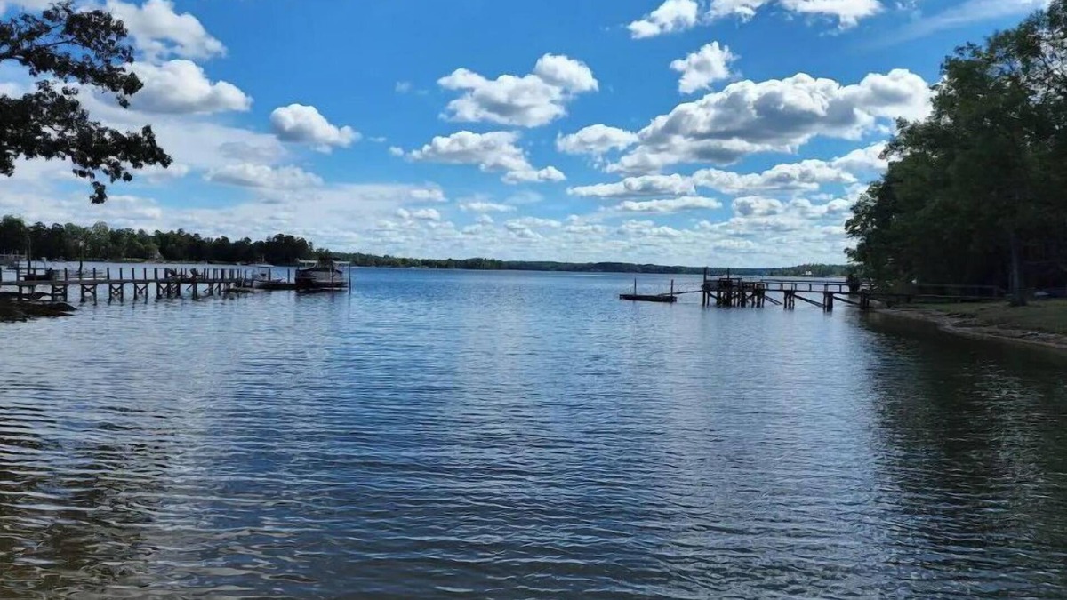 Prosperity House | Miss Grace, newly renovated cottage on Lake Murray