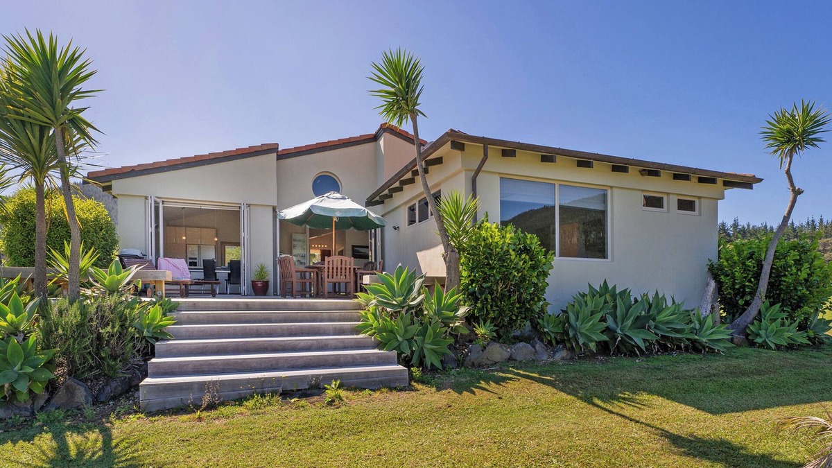 Pauanui House | Mistry Hideout - Lakes Resort Pauanui Home