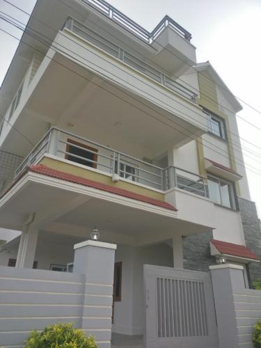 Gachibowli Bed & Breakfast | Misty Lake Guest House