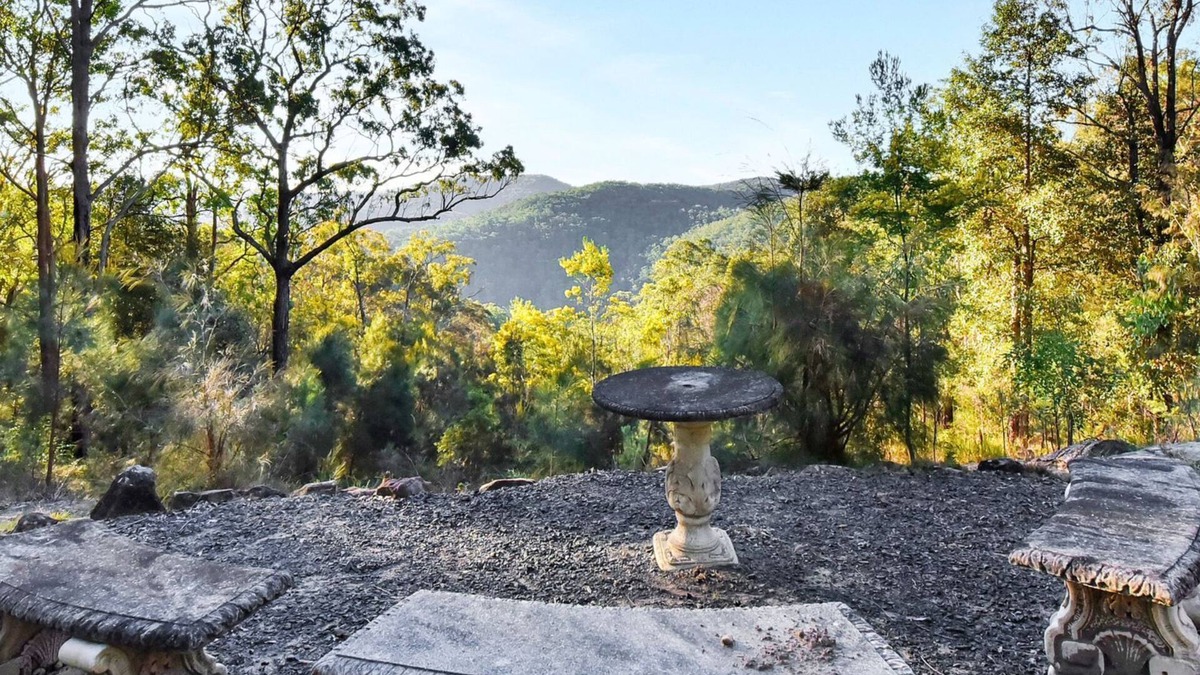 Murrays Run House | Misty Mountain Hideaway at Murrays Run ultra private rural escape with stunning views