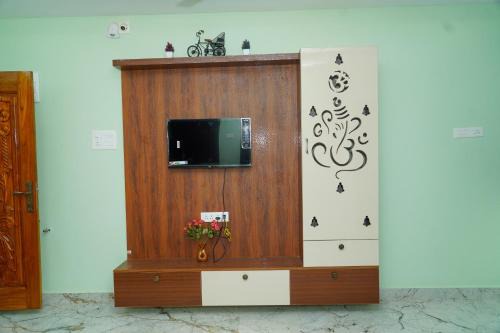 Tiruchanur Apartment | Mithra's Stays 1-bhk and 2-bhk apartments