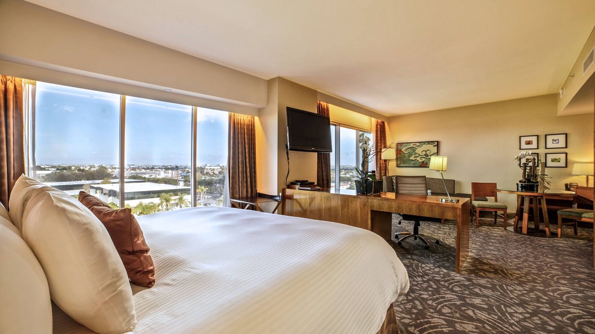 Old Town Hotel | Miyako Hybrid Hotel Torrance