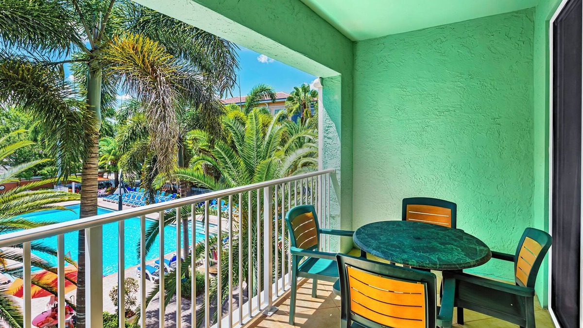 Weston Apartment | Mizner Place at Weston Town Center, Fort Lauderdale