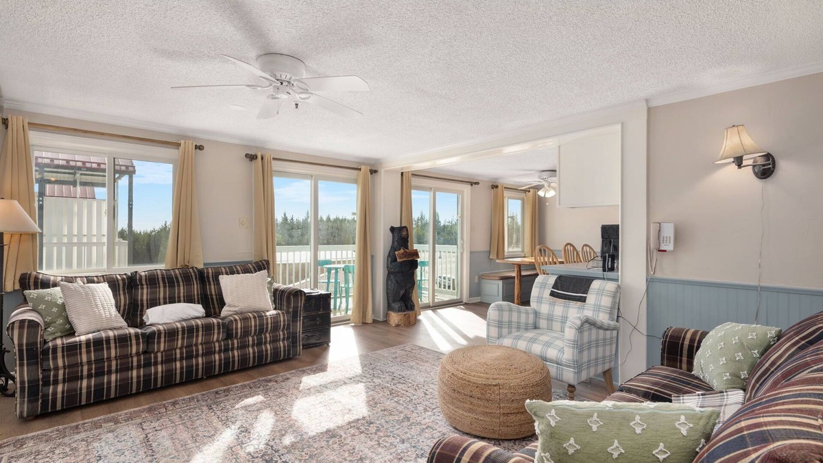Snowshoe Condo | ML335/337|Ski-in/Ski-out Luxurious 3BR | Sleeps 14