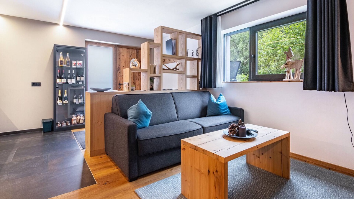 St. Valentin auf der Haide Ski Chalet | Modern Holiday Apartment Chalet Ortles with Mountain View and Wi-Fi