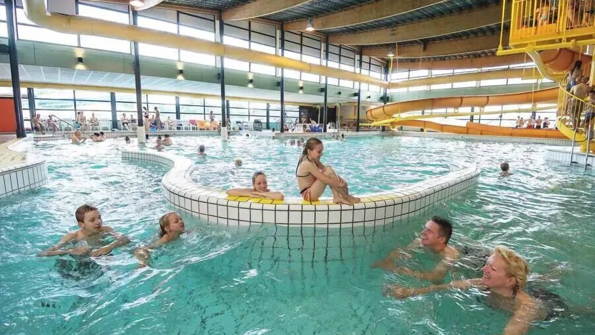 Sevenum House | Mobil-home | Comfort | 3 Bedrooms | 6/8 persons | Raised terrace