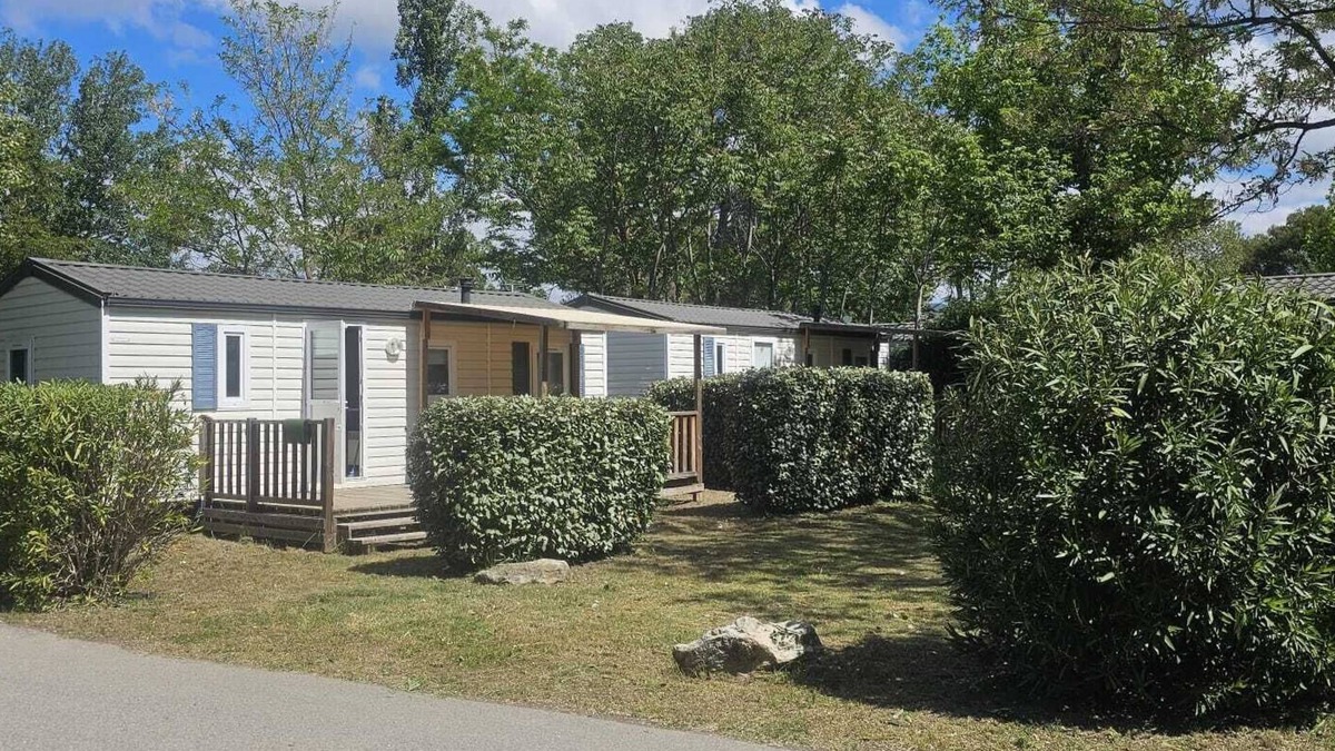 La Roque-d'Antheron House | Mobil-home Camping les Iscles