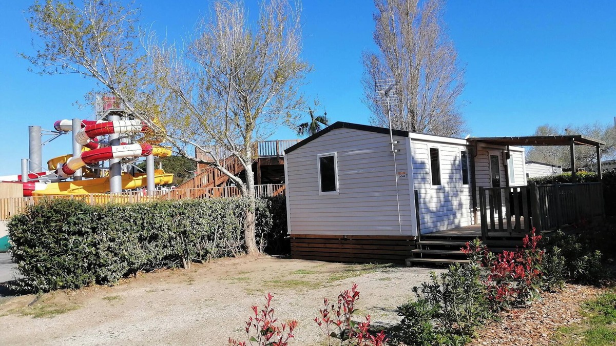 Torreilles-Plage House | Mobile home at camping les dunes