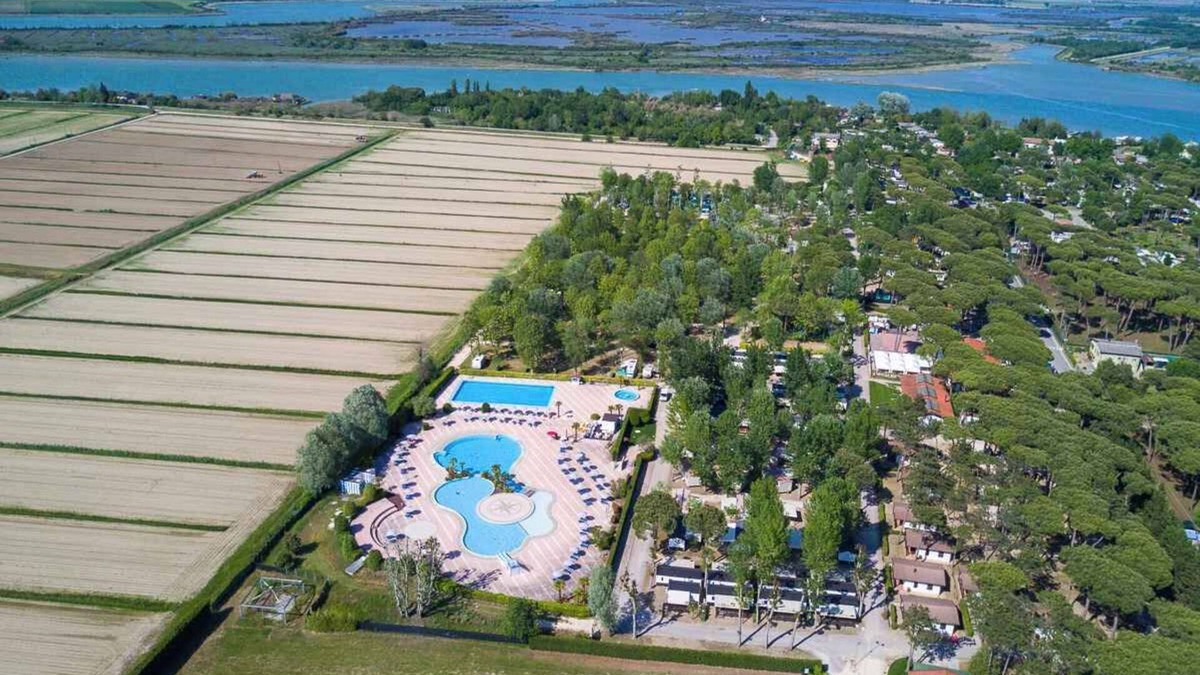 Caorle House | Mobilehome with air conditioning, terrace and pool