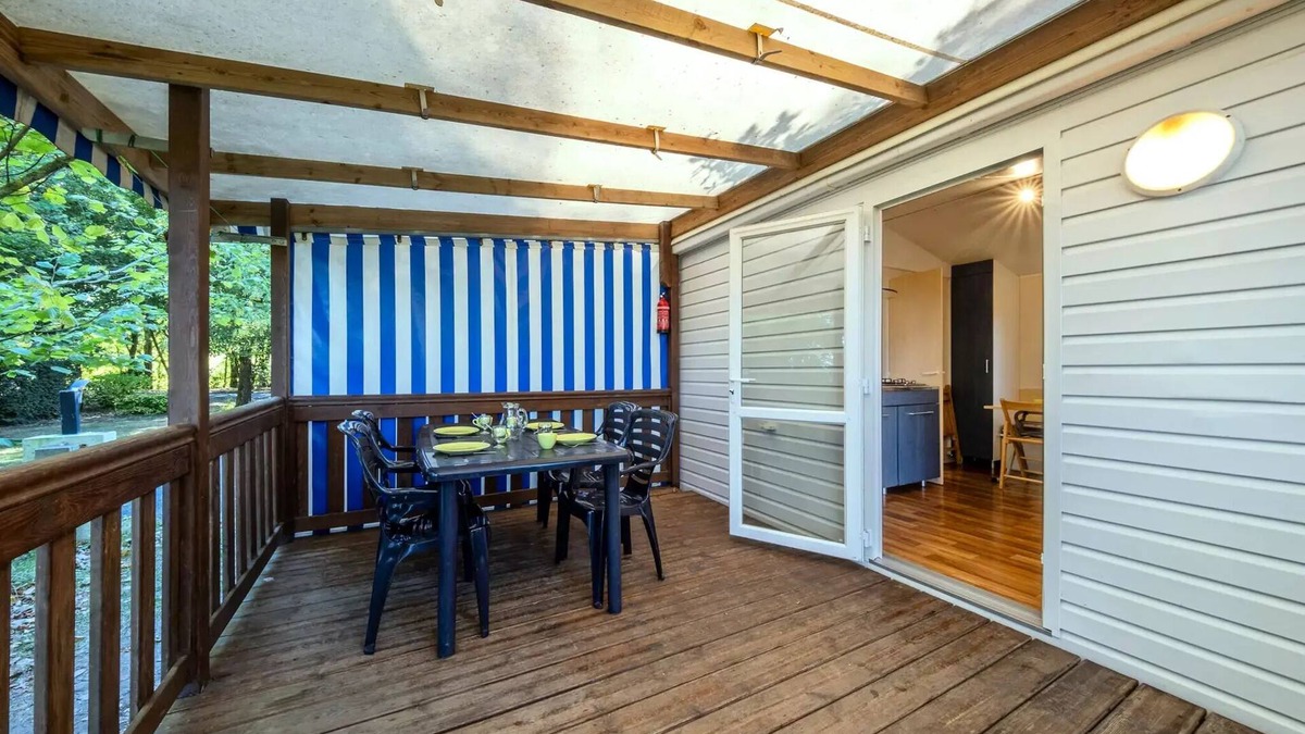 Saint-Michel-en-l'Herm House | Mobilheim CONFORT 2 Schlafzimmer 25 bis 28 m2 4 Personen