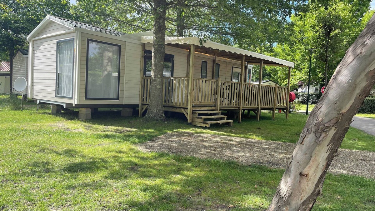 Parentis-en-Born House | Mobilhome Camping Le Pipiou