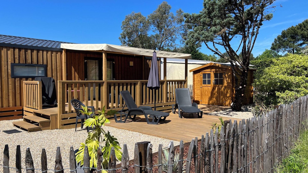La Teste-de-Buch House | MOBIlHOME prestige nine in a magnificent forge estate