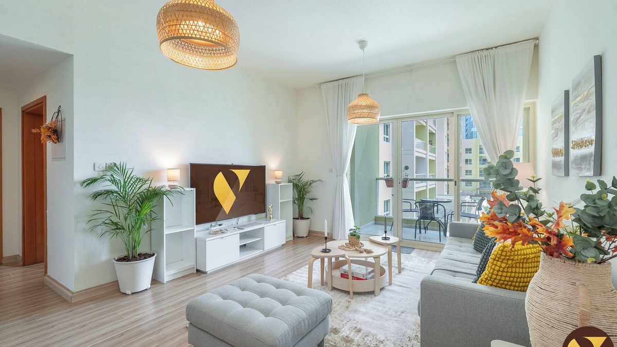 The Greens Apartment | Modern 1 Bedroom Apartment in The Greens