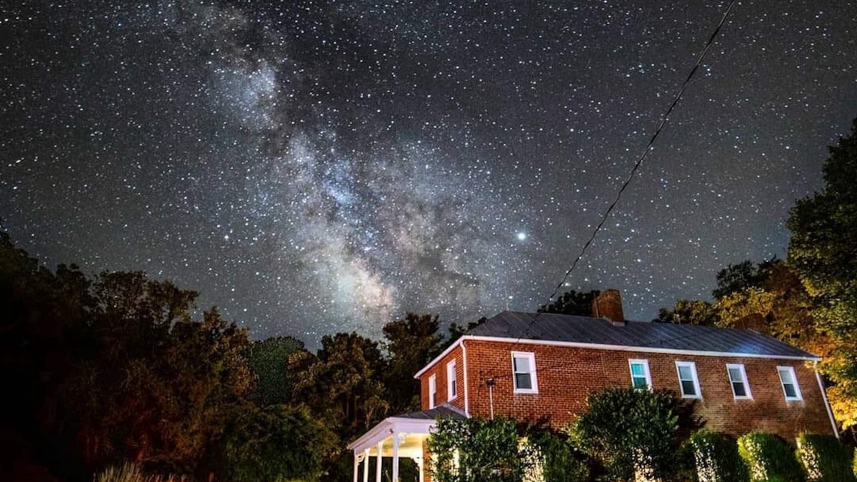Luray Other | Modern 1850s Luray Farmhouse, Near Shenandoah National Park, Lake Arrowhead