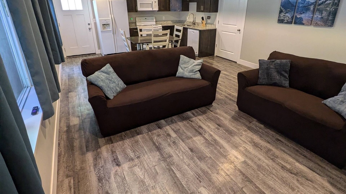 American Fork Apartment | Modern 1BR by Silicon Slopes – Workspace & 65” TV