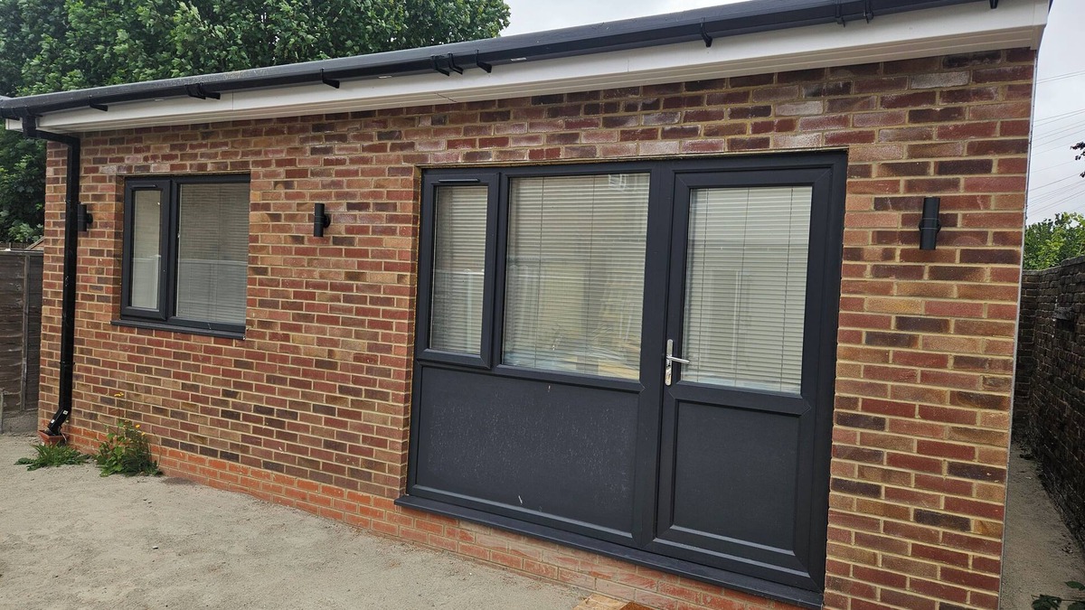 East Wickham Apartment | Modern 2-Bedroom Apartment, Near Central London