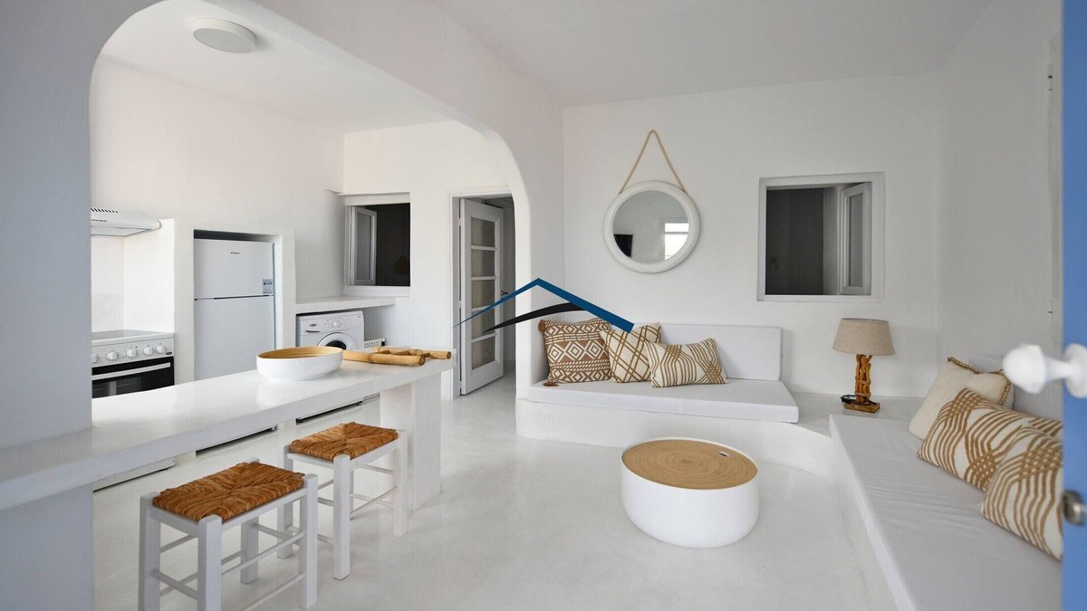 Ioulida Apartment | Modern 2 bedroom apartment in the heart of Ioulida