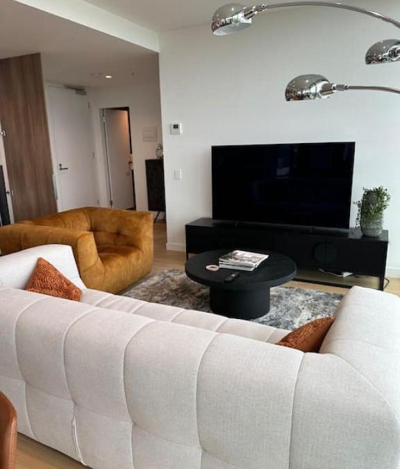 Williamstown Apartment | Modern 2 BRM Apt in Williamstown