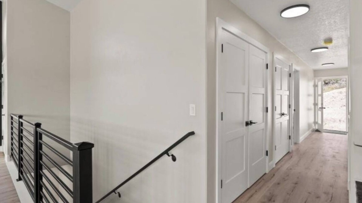 Lava Hot Springs Apartment | Modern 2024 build, in welcoming Lava Hot Springs. Top unit.