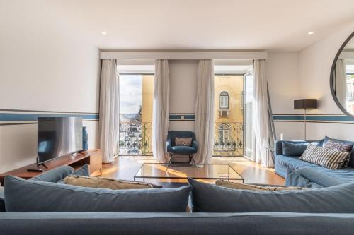 Sao Paulo Apartment | Modern 3BR, terrace, AC/heating & self check-in