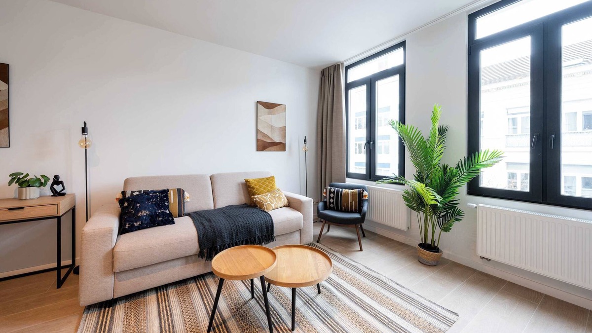 Antwerp Apartment | Modern 6-Guest Apartment in Central Antwerp