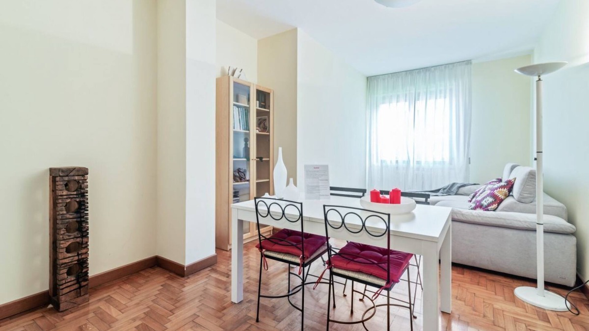 Padova Apartment | Modern and spacious apartment perfect for 5 guests is located in the Santa Rita area, a residential and very quiet area, a 10-minute walk from Prato della Valle and the Basilica of Sant'Antonio and 5 minutes from the main hospitals. Nearby you can find a