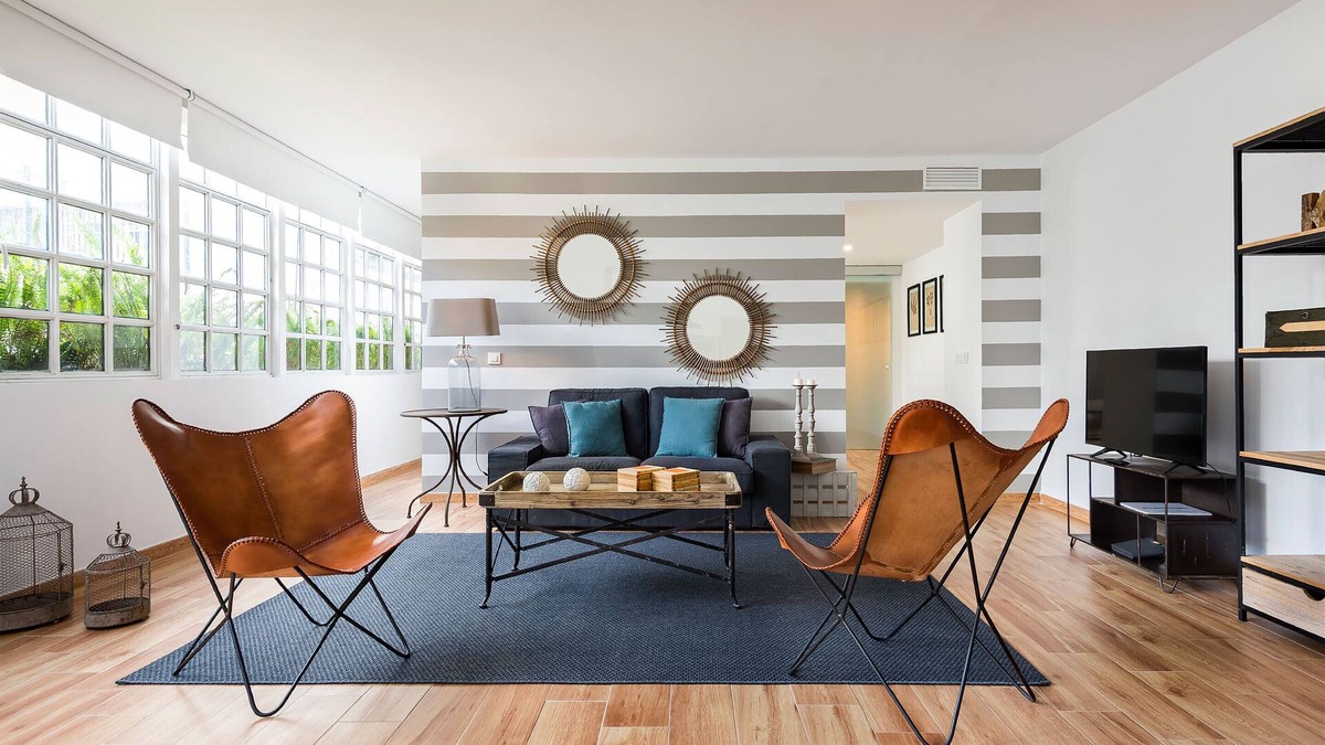 Santa Catalina Apartment | Modern and Spacious Loft in a Tranquil Location. San Leandro