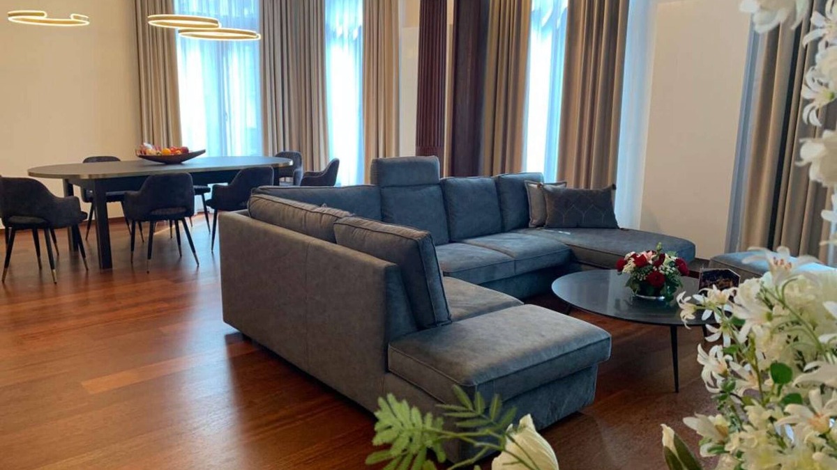 Antwerp Apartment | Modern and Stylish! Luxury apartment in the center of Antwerp. Private parking and fully serviced.