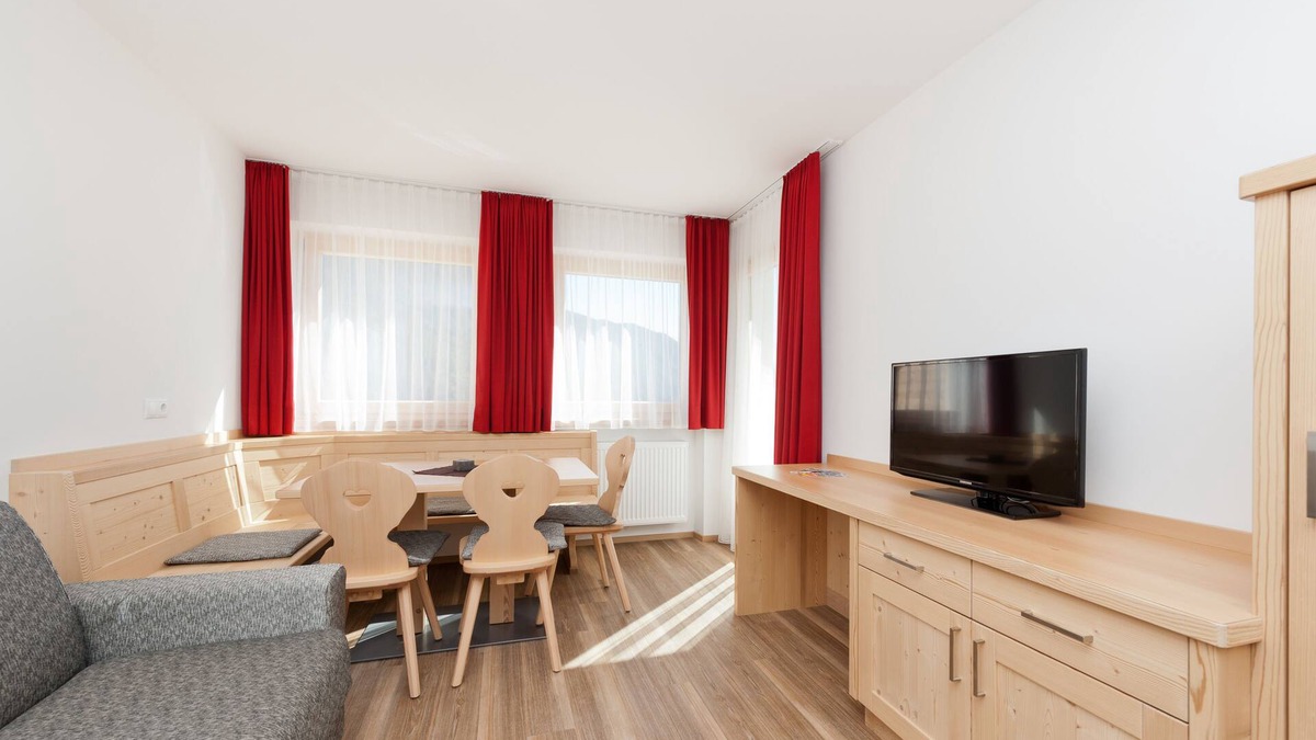 Huiben Apartment | Modern Apartment with wellness area in the middle of nature