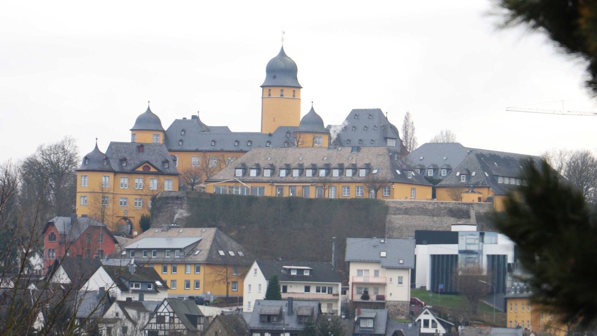 Montabaur Apartment | Modern apartment in a central location