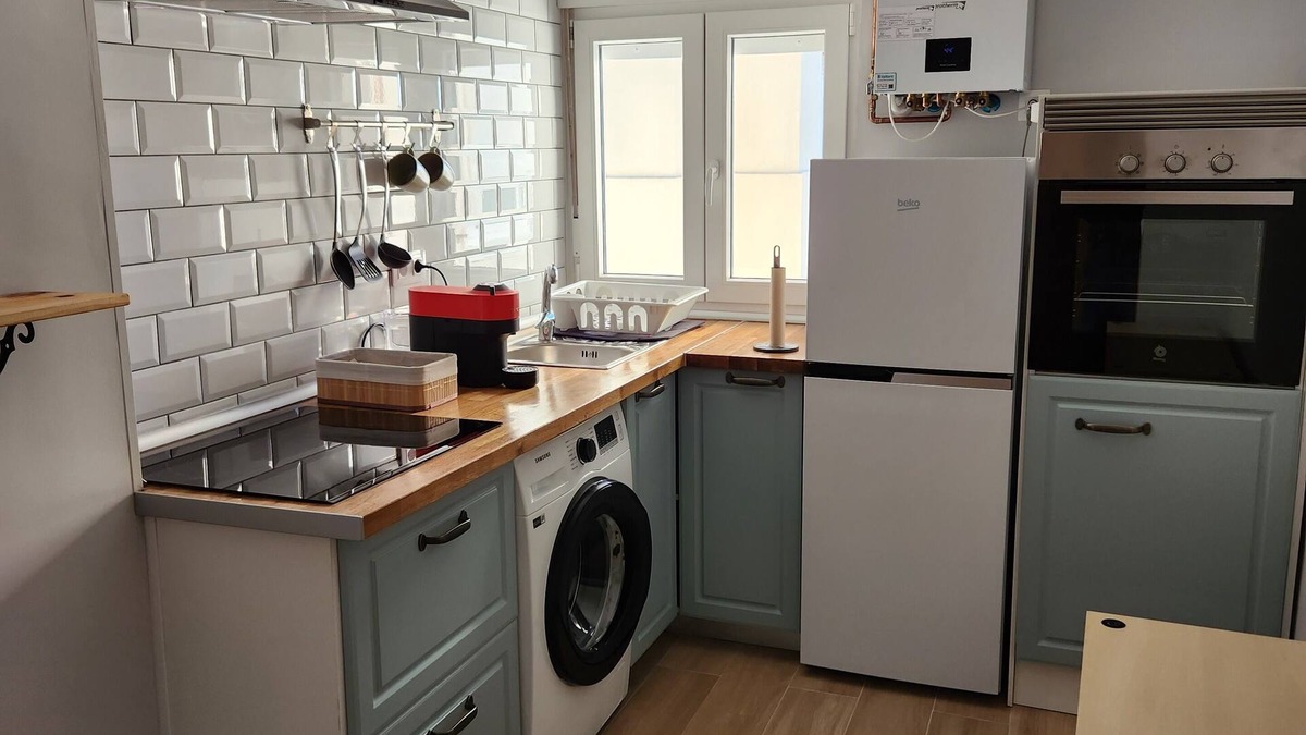 Leon Apartment | Modern Apartment in León- 5 min from Train station