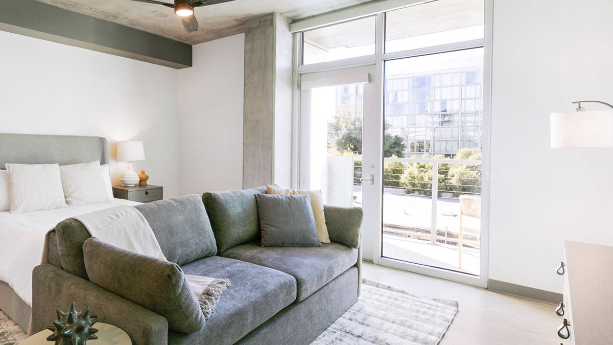 Downtown Tucson Apartment | Modern Apartment in Prime Location (ID7094X61)