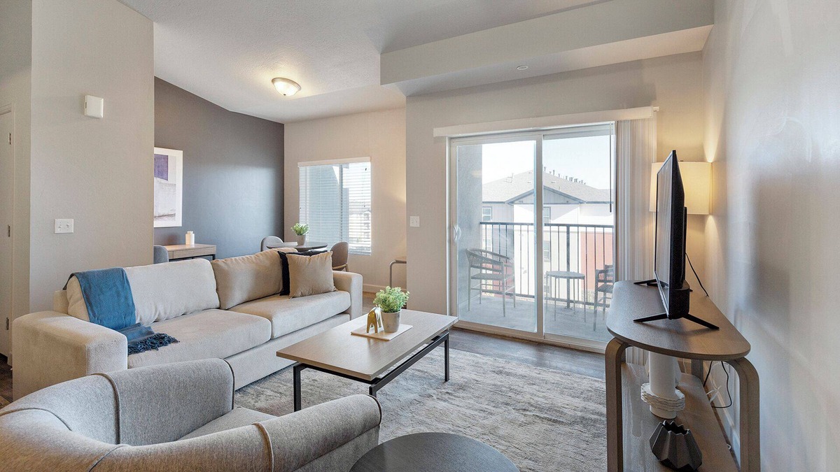 Magna Apartment | Modern Apartment in Prime Location (ID9601X99)