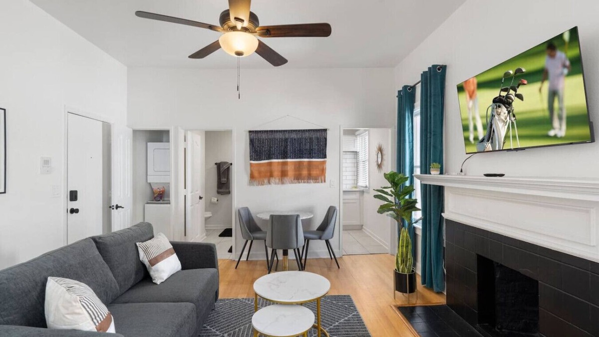 Roosevelt Apartment | Modern Apartment in the Heart of Phoenix (6)