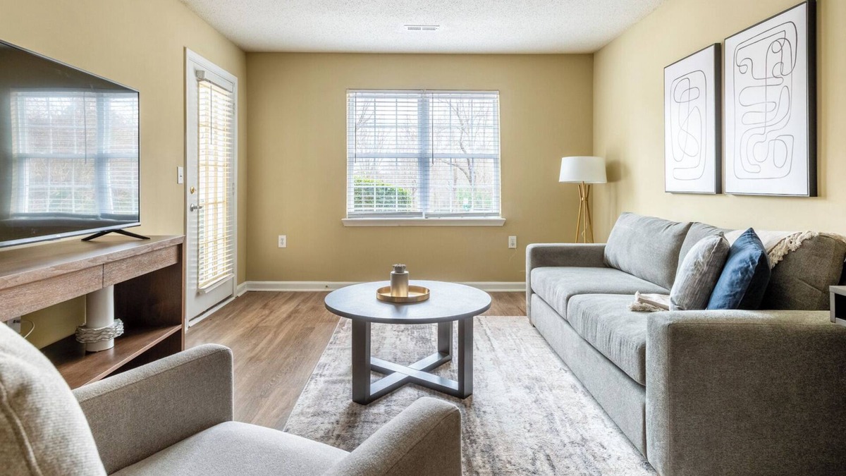 Holly Springs Apartment | Modern Apartment in Prime Location (ID7932X45)