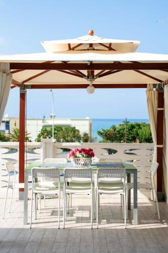 Alcamo Marina Apartment | Modern apartment with sea view in Alcamo Marina