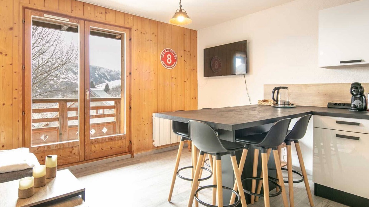 Saint-Sorlin-d'Arves Apartment | Modern apt 4 ppl with balcony, near from the ski runs