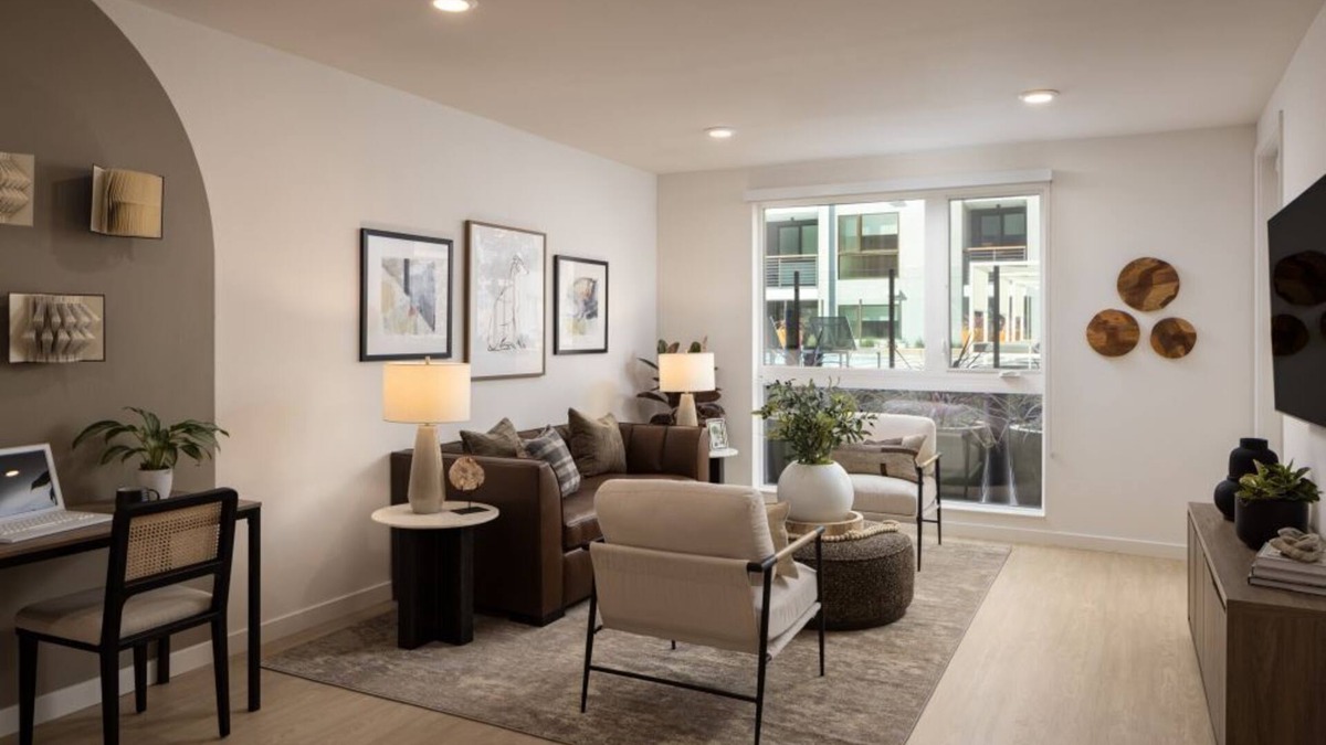 Mountain View Condo | Modern Avelle 2BR Condo – Family Friendly Stay