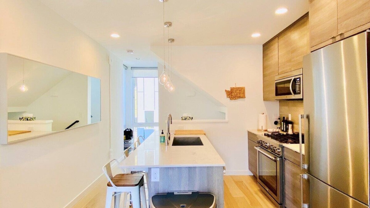West Woodland House | Modern Ballard Townhouse - Rooftop