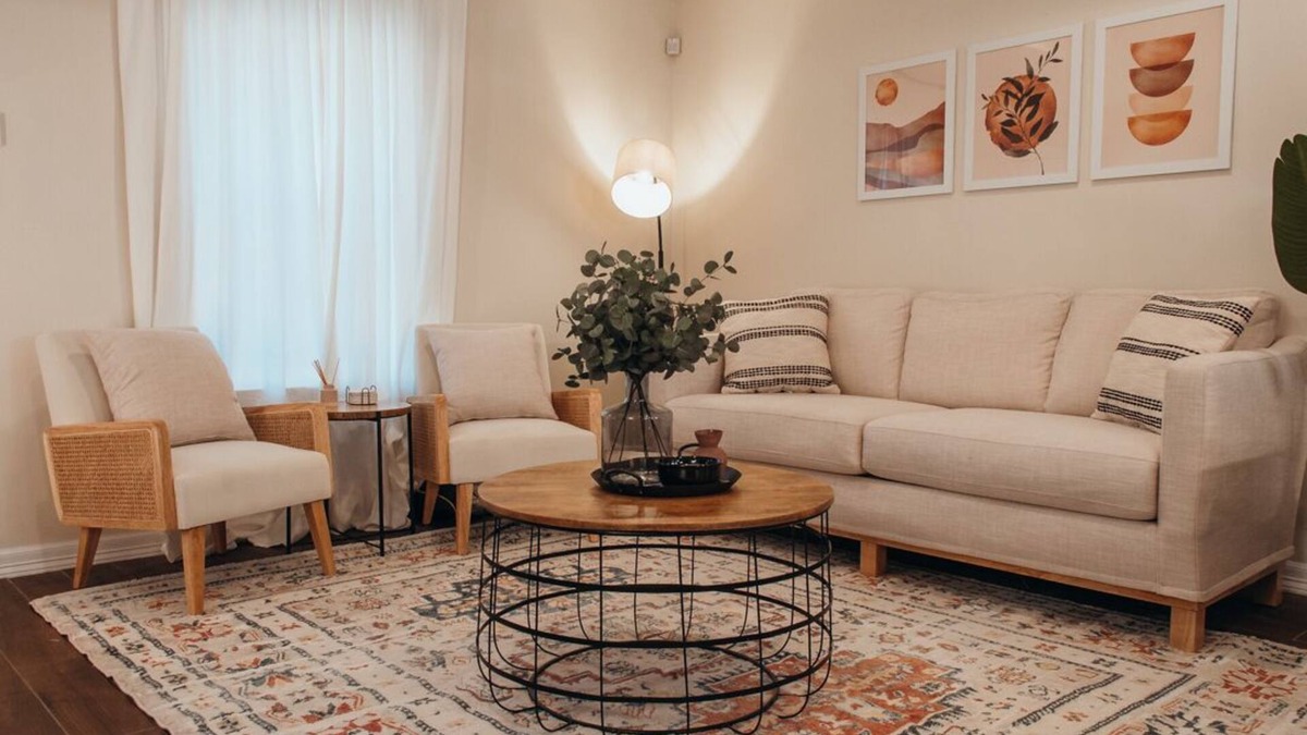 Edinburg Apartment | Modern Boho Style Apt- King bed! Near UTRG & DHR