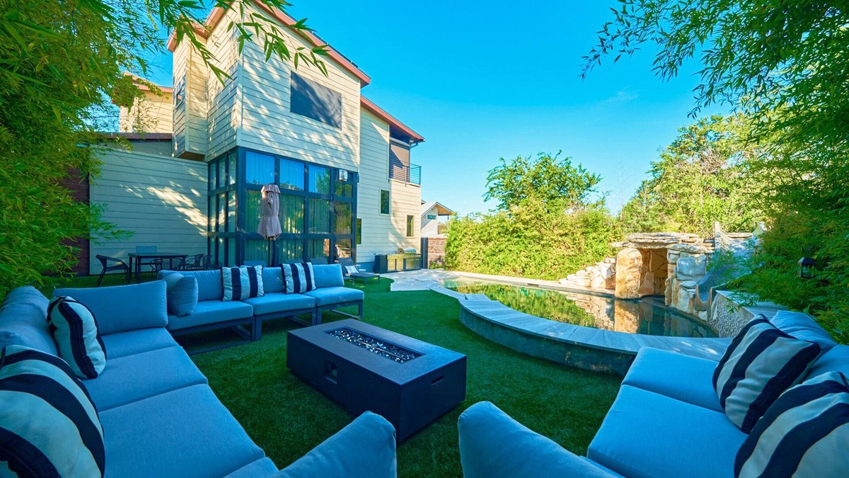 Galindo House | Modern Boutique Resort Style Home w/Private Pool and Spa For A Relaxing Retreat