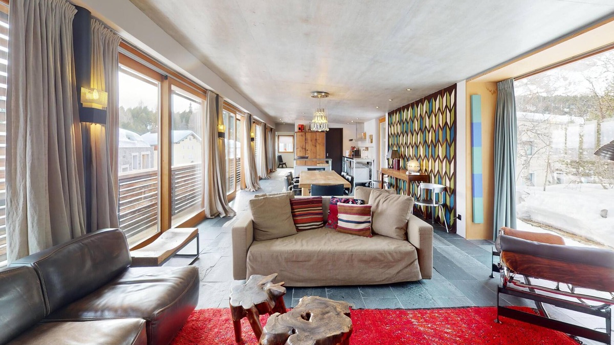 Maloja Apartment | Modern, bright 3½ room apartment on two floors (2nd & 3rd floor) with direct acc