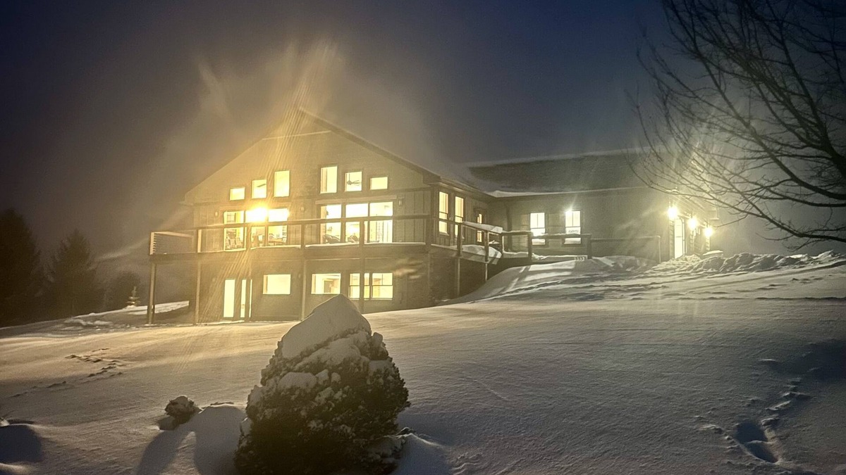 Canaan Valley Cabin | Modern Cabin Facing Canaan Valley Ski Slopes