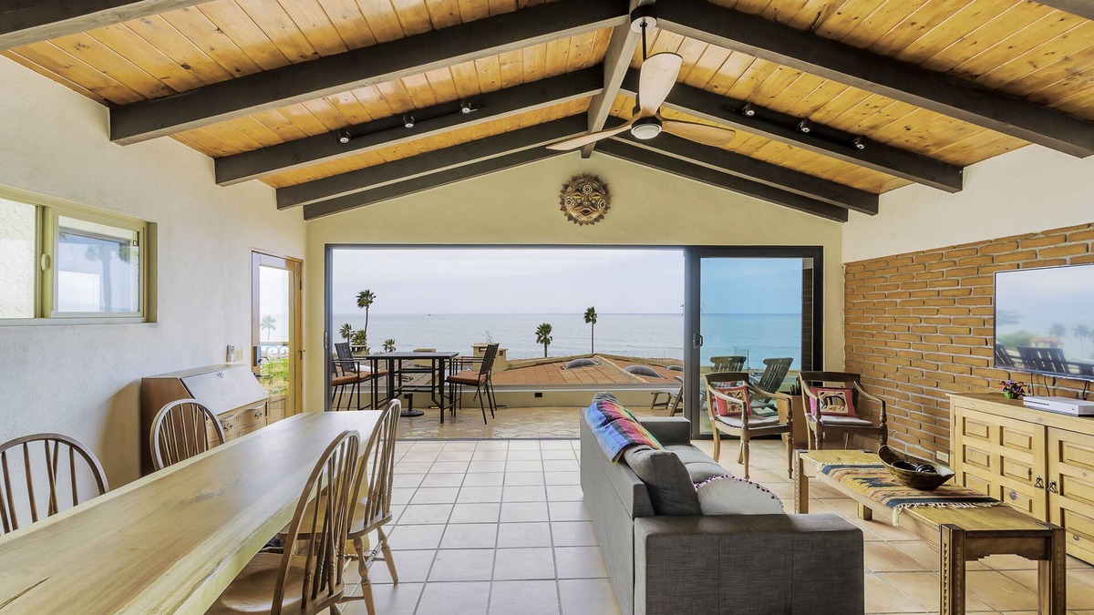 Las Gaviotas House | Modern Casita overlooking Whitewater - Las Gaviotas